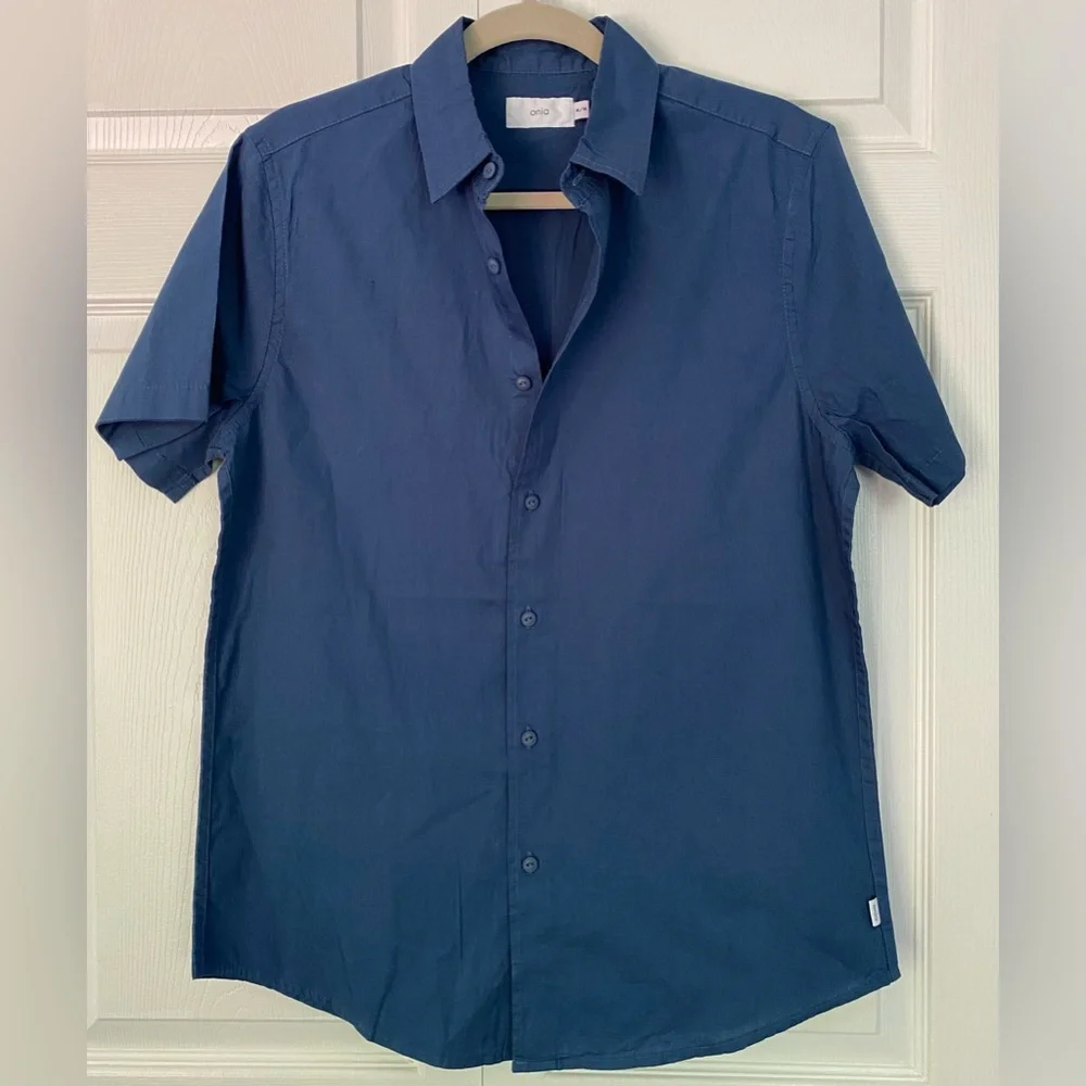 Onia Men’s Shirt 100% Cotton Button Down Shirt Short Sleeve Blue New size Medium - Picture 1 of 9